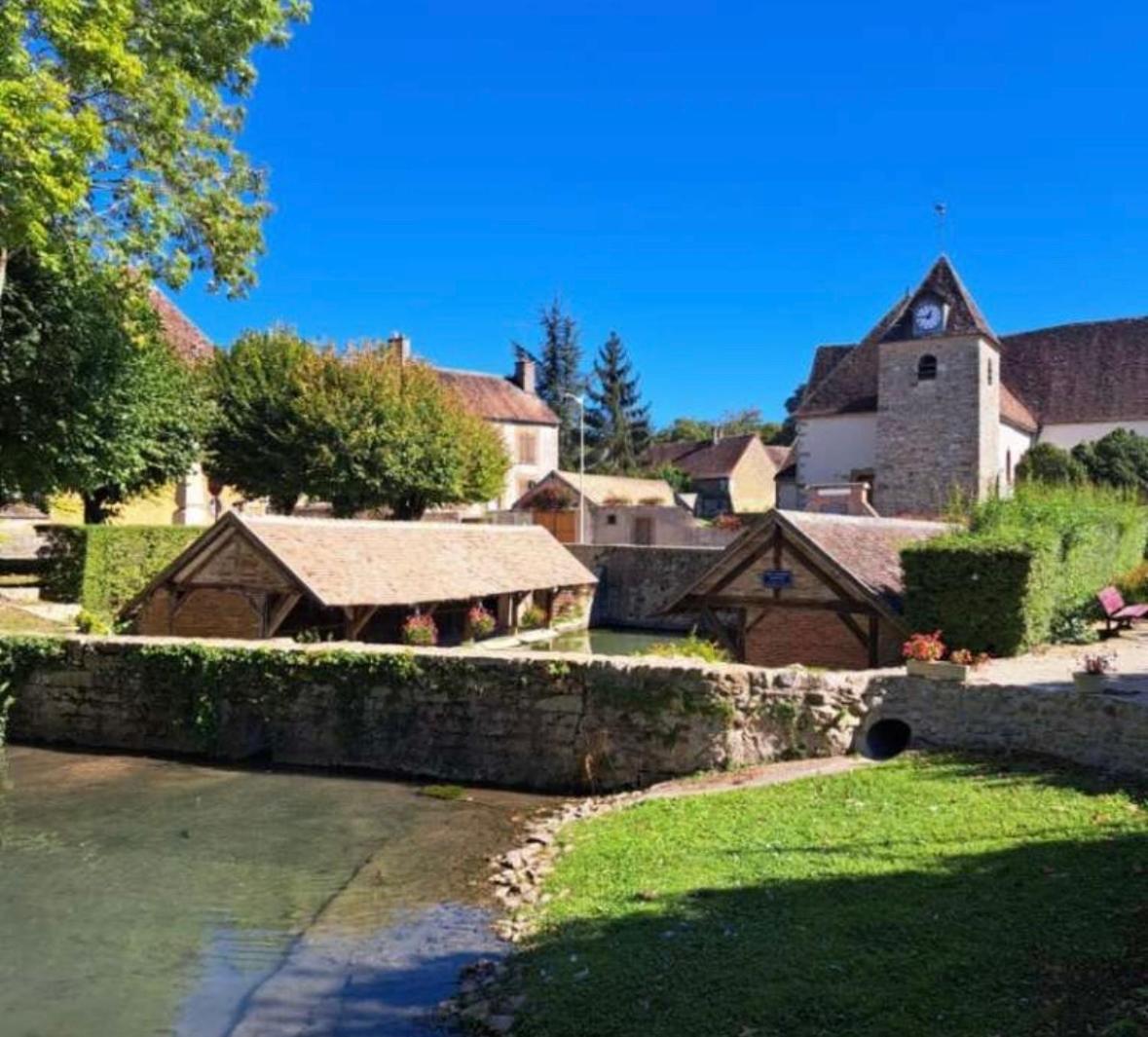 Villa Fontaine Avec Piscine Interieur Chauffee-Maison De Campagne Familiale -Ideal Vacances Ou Sejour Professionnel -3 Chambres-Bureau Separe -Lit Bebe - Parking Facile & Gratuit Εξωτερικό φωτογραφία